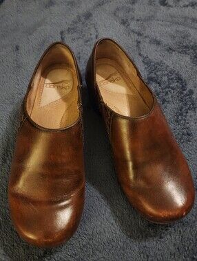 Dansko Brown Lesther Clogs Brown Leather Womens Size 38 (8)